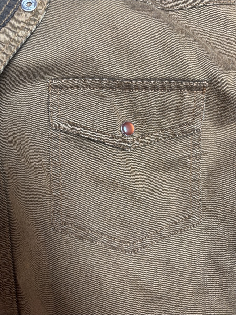 Outlander Men's Tan Button-Down Casual Work Shirt - Picture 3 of 3